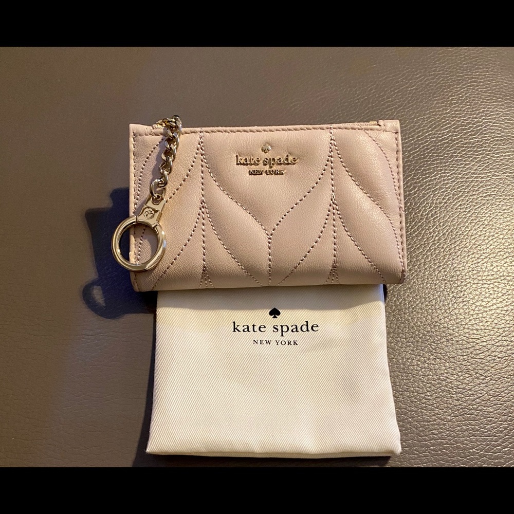 ♠️ SOLD ♠️ Kate Spade Keychain Wallet